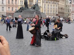 Prag: Folkloregruppe auf dem Altstädter Ring