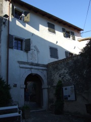 Der einzige Zugang zur Altstadt von Mošcenice